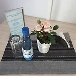 Andromachi בית הארחה